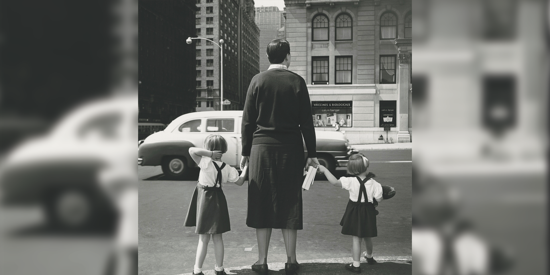 New York, 1954 Tirage argentique, 2012 ©Estate of Vivian Maier, Courtesy of Maloof Collection and Howard Greenberg Gallery, NY