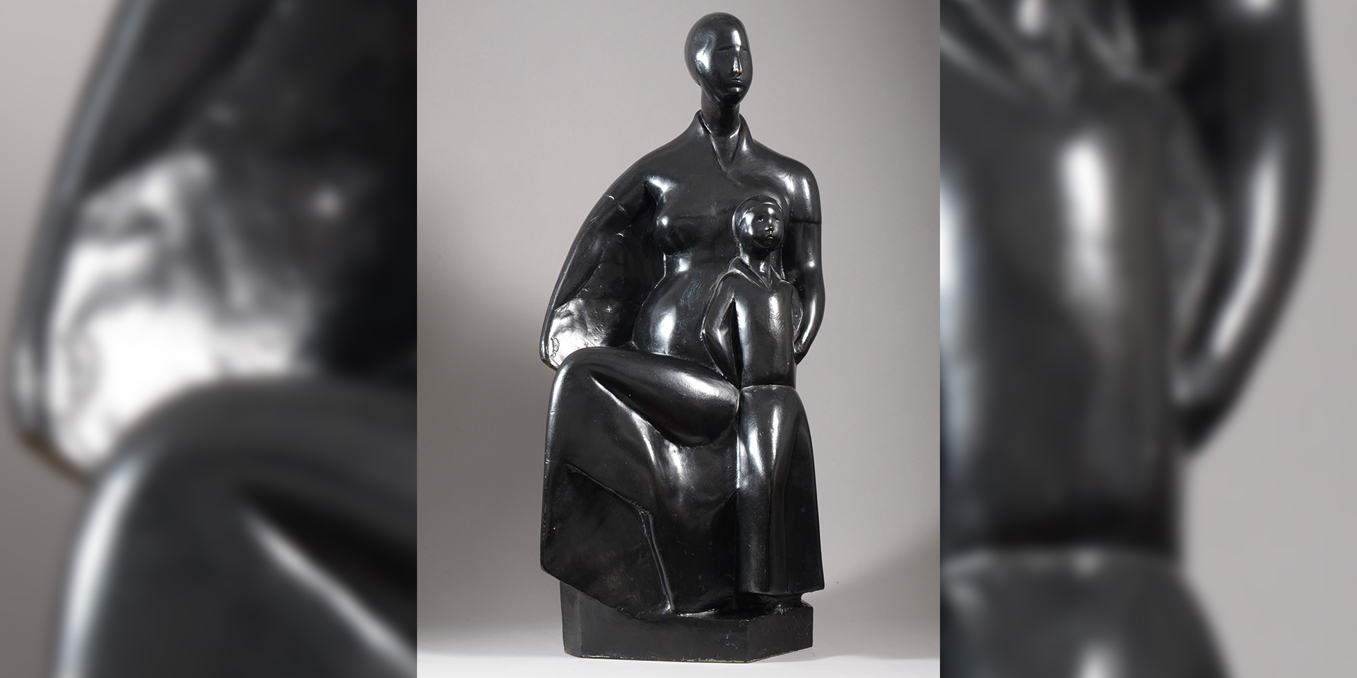 Chana Orloff, Moi et mon fils, 1927, bronze. © Adagp, Paris, 2021 / photo Atelier Chana orloff