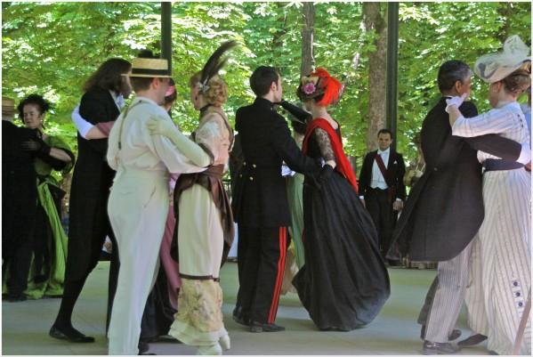 Media Name: bals-populaires-0553.jpg