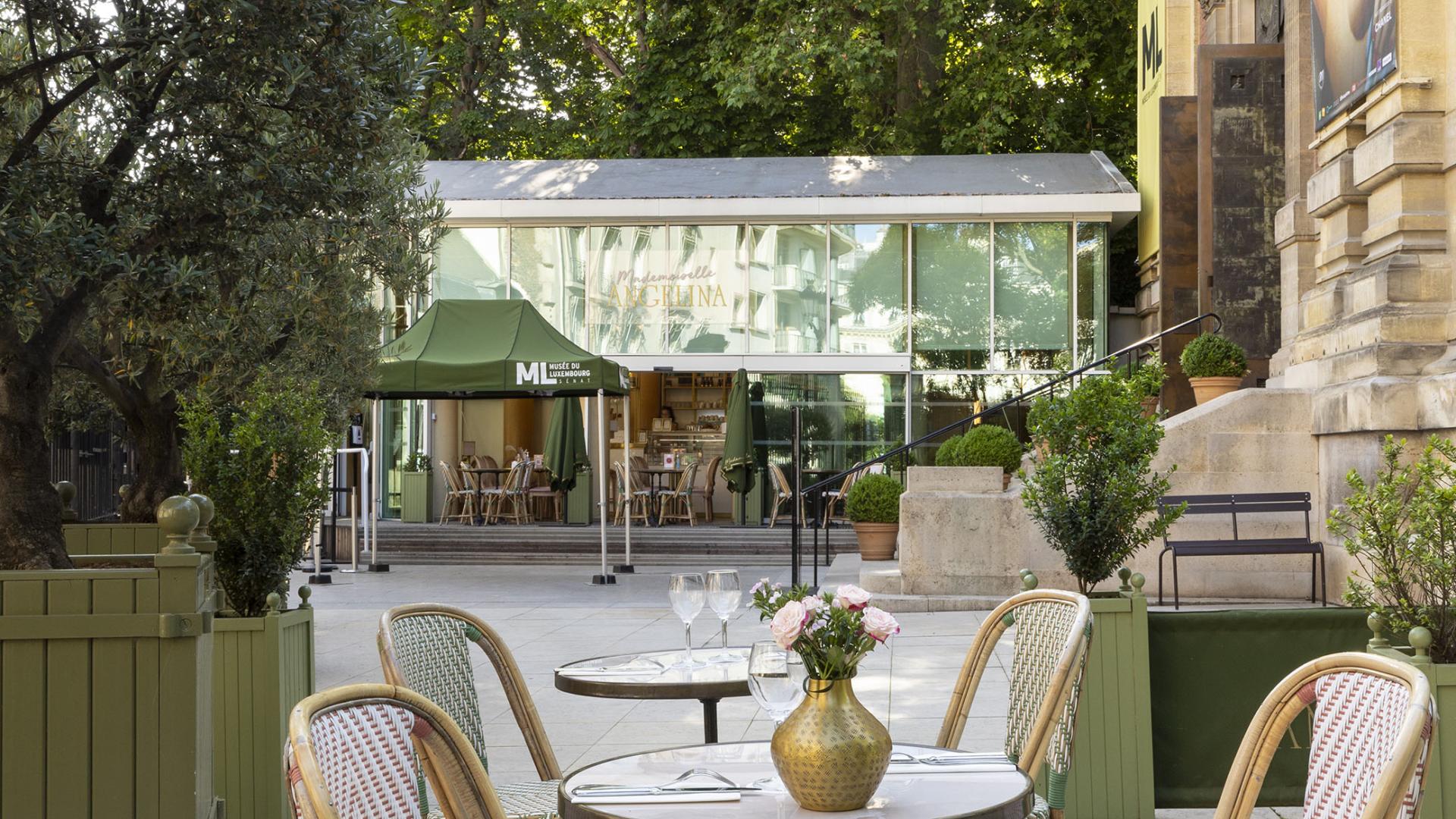 Vue du Salon de thé Mademoiselle Angelina